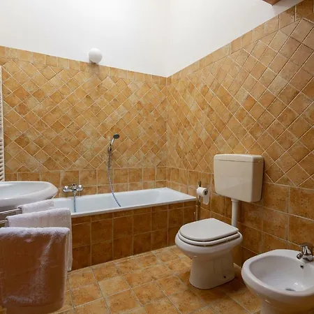 Paglia Tre Apartament