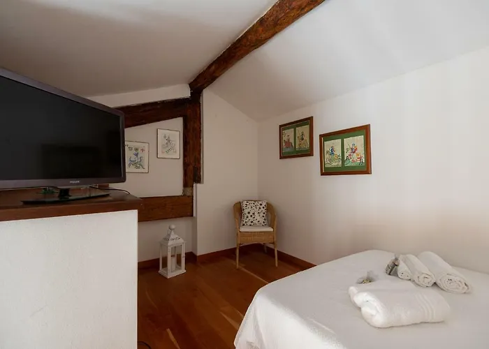 Paglia Tre Daire Bolonya